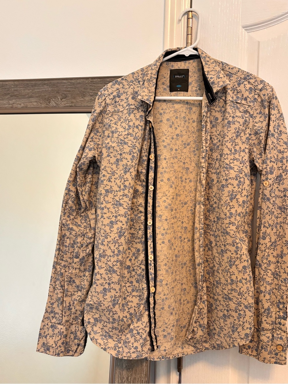 Women’s Beige Floral Button-Up Shirt